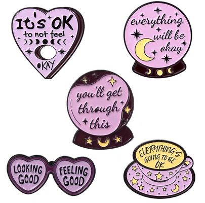 Beli Grosir Metal Pin Glitter Brooch Anime Hard Enamel Pin Soft Lapel Badge Custom Enamel Pin online manufacture