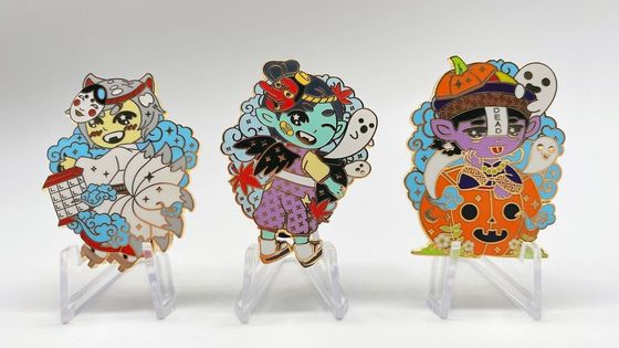 Beli Custom Soft Enamel Lapel Pins with Zinc Alloy Material and 2D/3D Design Options online manufacture