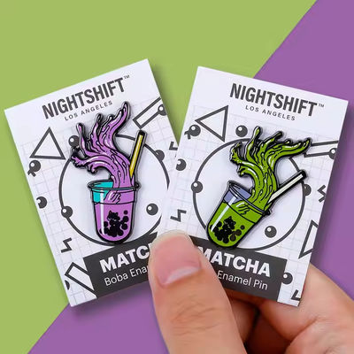 Beli  Backing Card Funny Cute Design Hard Soft Enameled Metal Wholesale Lapel Pins Badges Anime Custom Cartoon Enamel Pins online manufacture