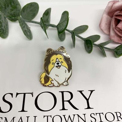 Beli High quality  Backing Card Funny Cute Design Hard Soft Enameled Metal Wholesale Lapel Pins Badges Anime Custom Cartoon Enamel Pins online manufacture
