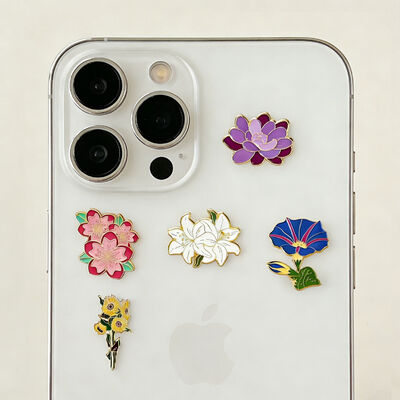 Beli Desain 3D Custom Warna Pink Bahan Berkualitas Tinggi Enamel Pin Badge untuk Dekorasi Telepon online manufacture