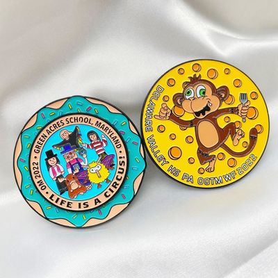 UV Printing Custom Logo Cute Enamel Pin Gold Plated Hard Metal Lapel Pin