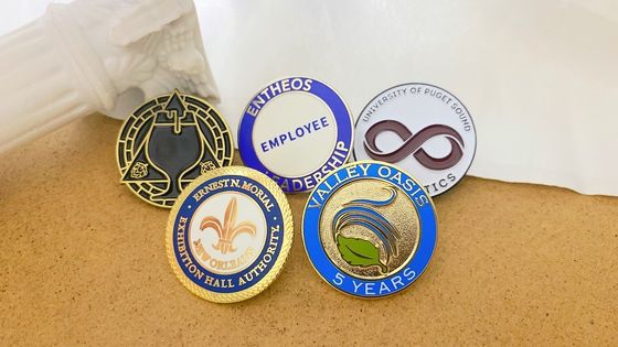 Pins Metal Bulat Untuk Pakaian Enamel Pin Badges Disesuaikan Pins Metal Untuk Pakaian