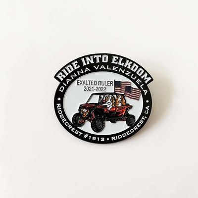 Harga yang bagus Pins Lapel Khusus - Lencana Logam Enamel Hard untuk Pengakuan Karyawan on line