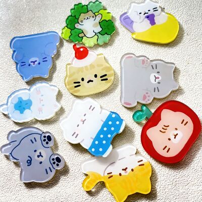 Pin Akrilik Logo Cetak Kustom dengan Pengait Magnetik dan Permukaan Potongan Halus untuk Pin dan Lencana yang Dipersonalisasi