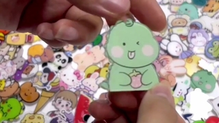 Pin Bros Akrilik Lucu untuk Tas, Hoodie & Topi - Hadiah Kawaii untuk Anak Perempuan